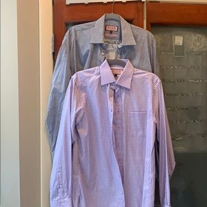 Lot of two men’s THOMAS PINK dress shirts.